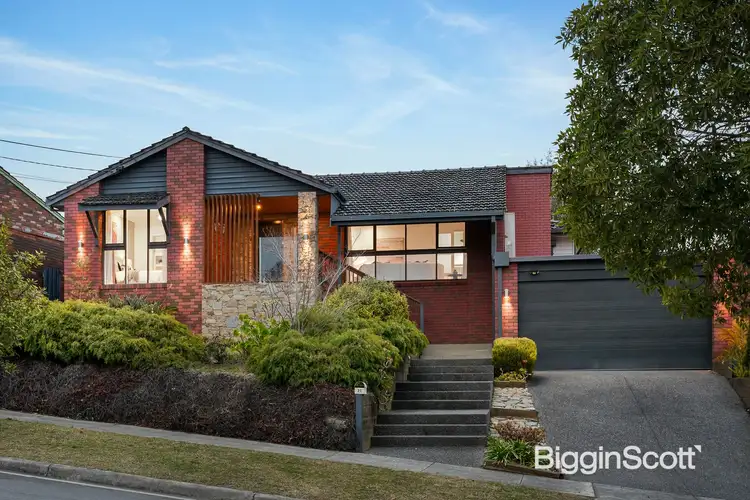 21 TELOPEA AVENUE, Doncaster East VIC 3109