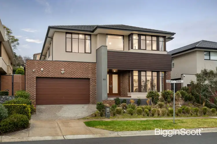 32 Auburn Crescent, Doncaster VIC 3108