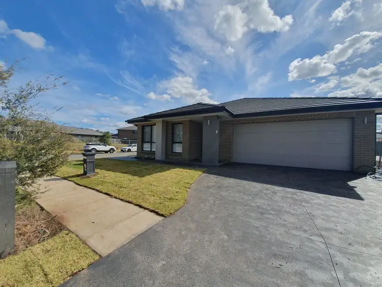 14 Maidenhair Avenue, Denham Court NSW 2565