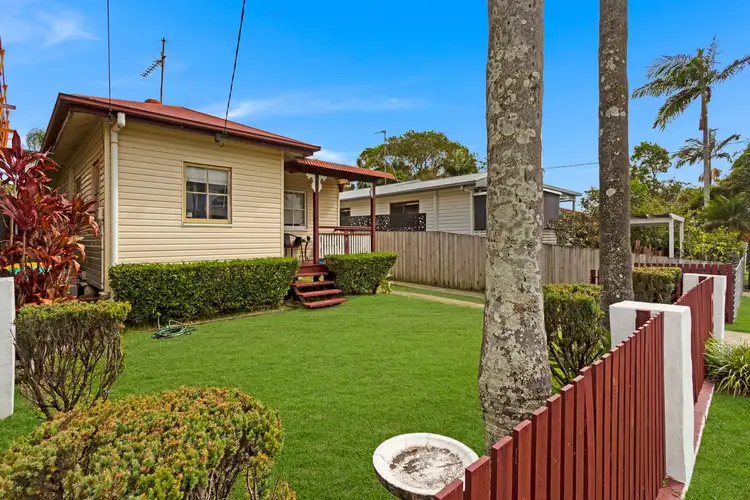 14 Sydney Street, Labrador QLD 4215