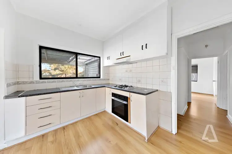 27 Glengala Road, Sunshine West VIC 3020