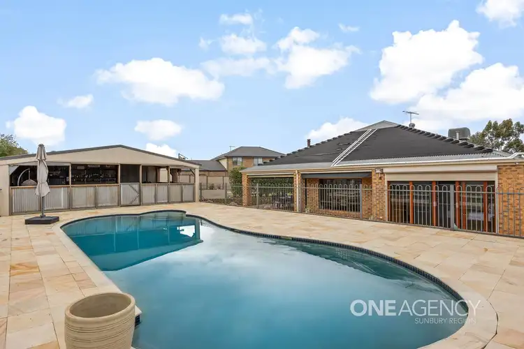 Third view of Homely house listing, 8 Stratford Close, Sunbury VIC 3429