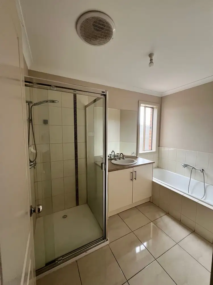 Fifth view of Homely house listing, 53 Kingdom Drive, Cranbourne VIC 3977