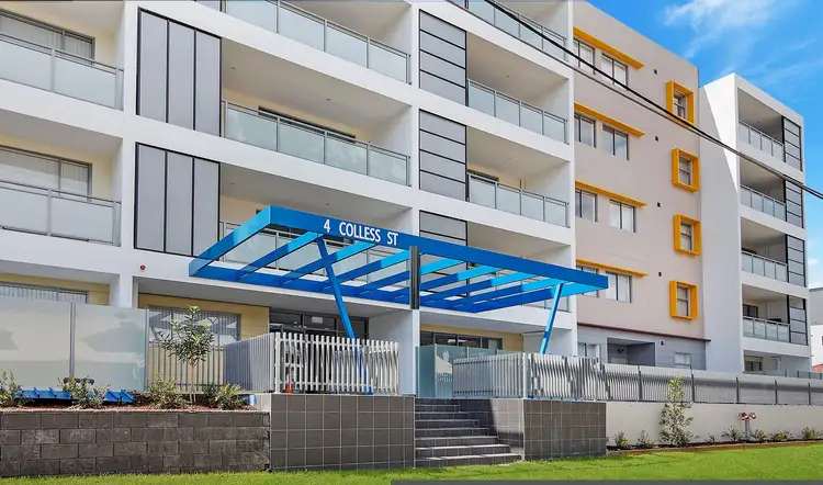 42/4 Colless Street, Penrith NSW 2750