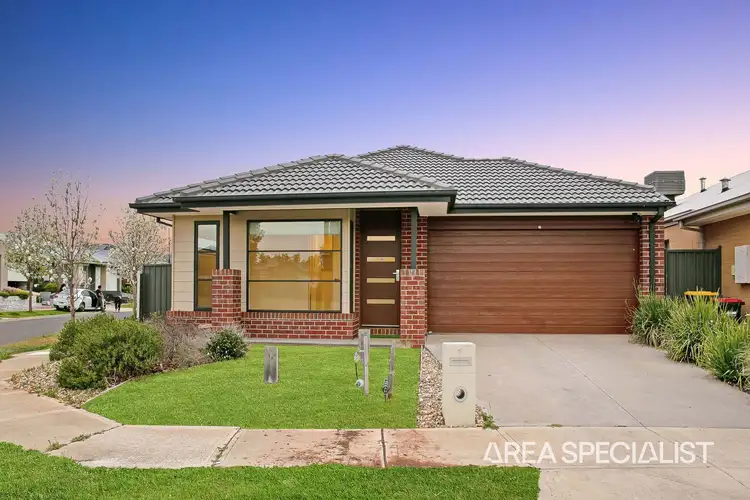 21 Arena Circuit, Strathtulloh VIC 3338