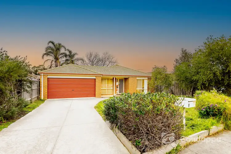 9 Springwater Drive, Drouin VIC 3818