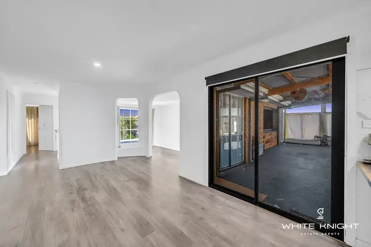 Fourth view of Homely house listing, 34 CHRIS COURT, Hillside VIC 3037