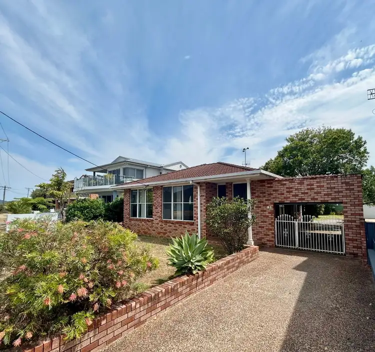 81 The Esplanade, Ettalong Beach NSW 2257