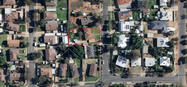 Second view of Homely house listing, 5 Mulga Street, Red Cliffs VIC 3496