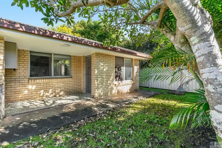 6 Marlyn Avenue