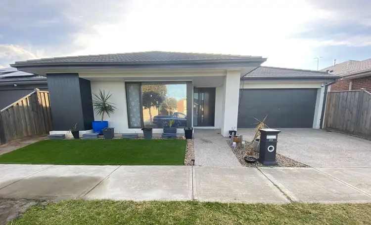 20 Puckle Avenue, Mickleham VIC 3064