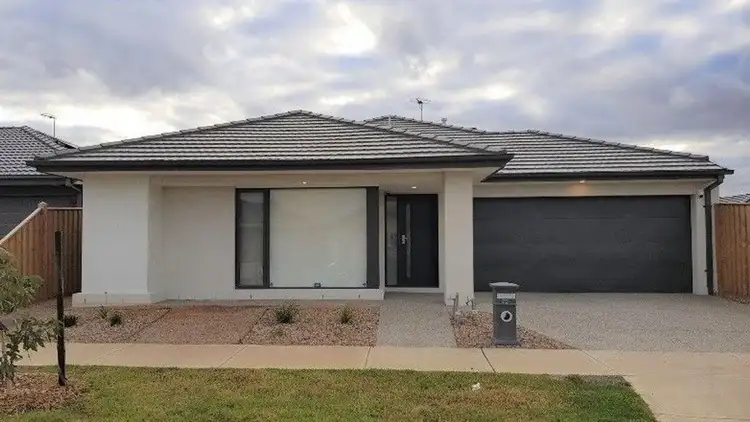 20 Puckle Avenue, Mickleham VIC 3064
