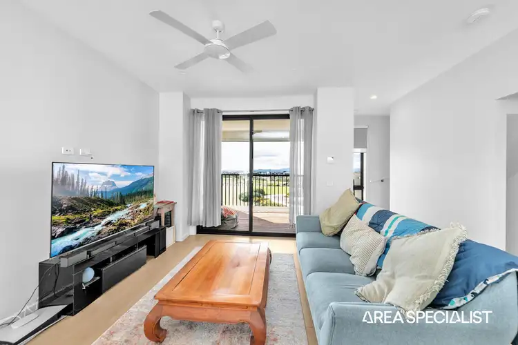 Fourth view of Homely house listing, 3 Ebro Walk, Cranbourne West VIC 3977