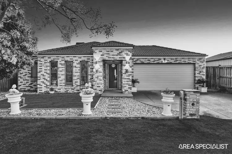 17 Bunya Drive, Brookfield VIC 3338