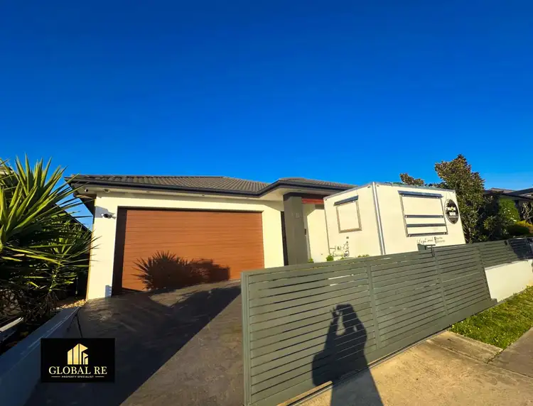 5 Skaife Street, Oran Park NSW 2570
