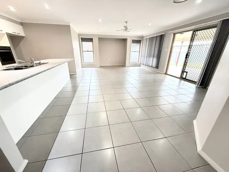 Sixth view of Homely house listing, 1 Cameron Street, Chinchilla QLD 4413