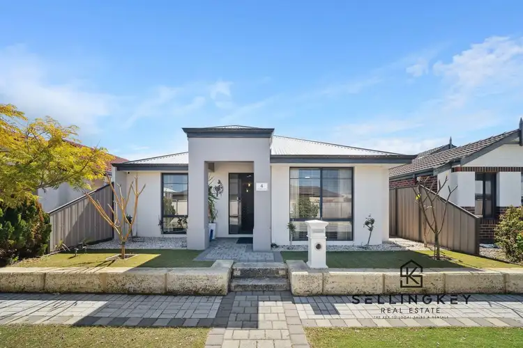 4 Terracina Parkway, Piara Waters WA 6112