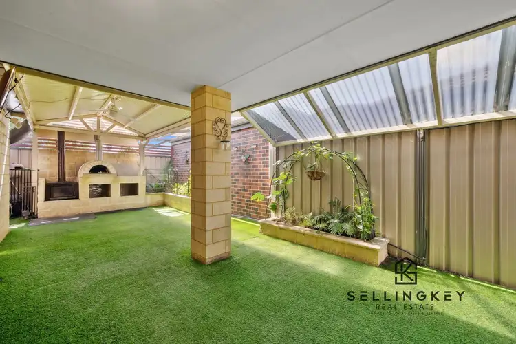 Third view of Homely house listing, 4 Terracina Parkway, Piara Waters WA 6112
