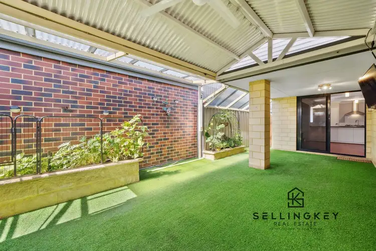 Fourth view of Homely house listing, 4 Terracina Parkway, Piara Waters WA 6112