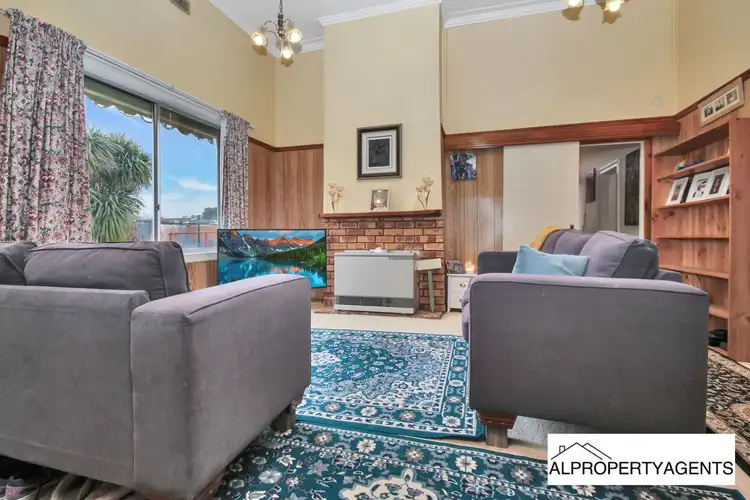 Second view of Homely house listing, 22 Henry Street, Horsham VIC 3400