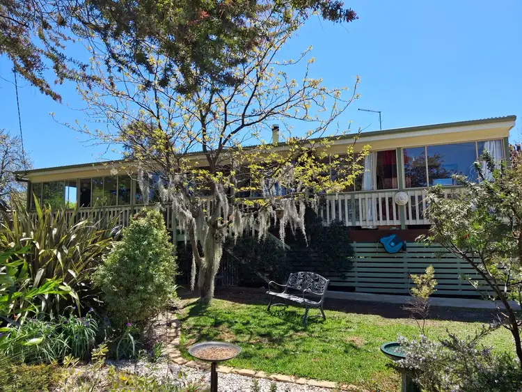 4 Laird Street, Tenterfield NSW 2372