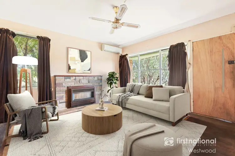 Second view of Homely house listing, 7 Vincent Crescent, Werribee VIC 3030