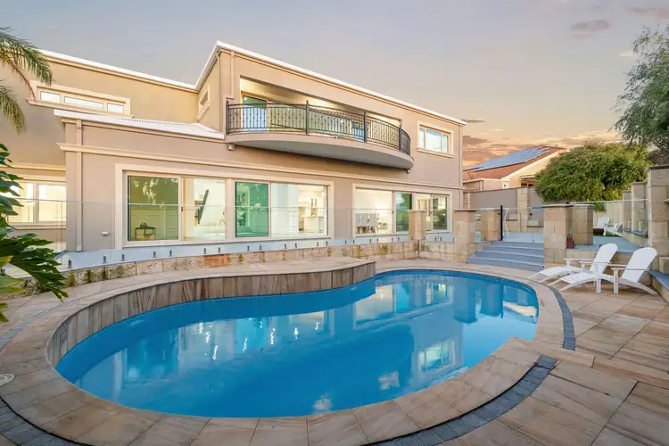 18 Mooring Crescent, Ocean Reef WA 6027