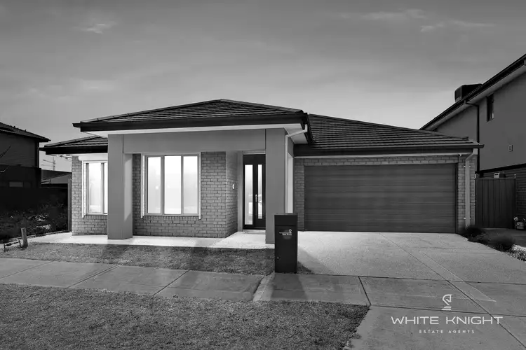 12 Amak Grove, Truganina VIC 3029