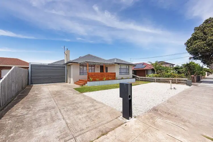 42 Lois Street, St Albans VIC 3021