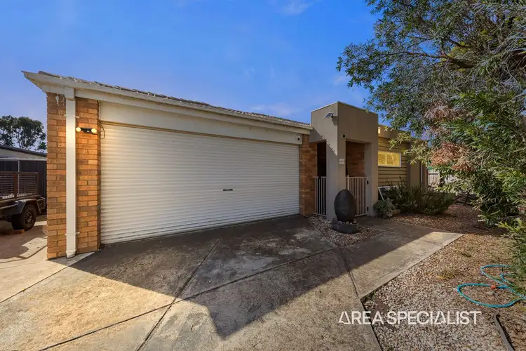Second view of Homely house listing, 15 Dunferline Crescent, Cranbourne VIC 3977