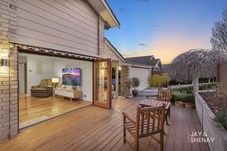 Fourth view of Homely house listing, 15 Headingly Court, Endeavour Hills VIC 3802