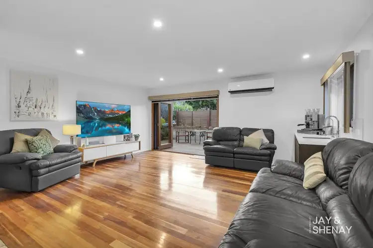 Fifth view of Homely house listing, 15 Headingly Court, Endeavour Hills VIC 3802