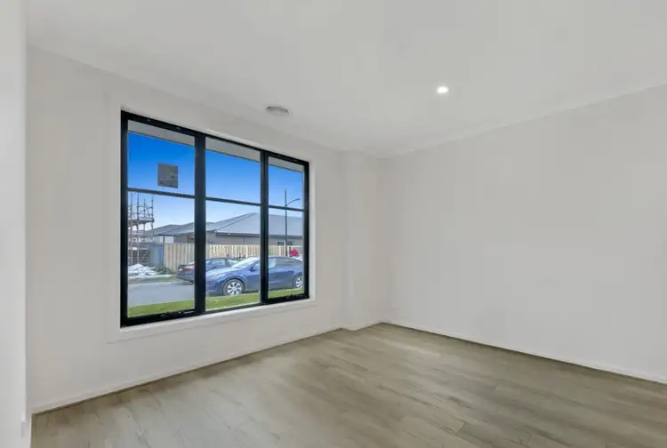 Fourth view of Homely house listing, 3 Sandon Crescent, Donnybrook VIC 3064