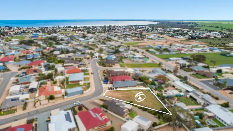 10 Harbison Street, Moonta Bay SA 5558