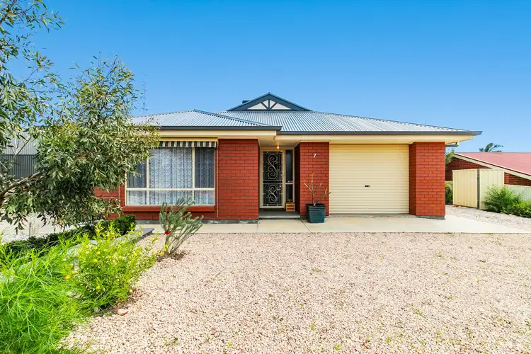 7 Falmouth Street, Moonta Bay SA 5558