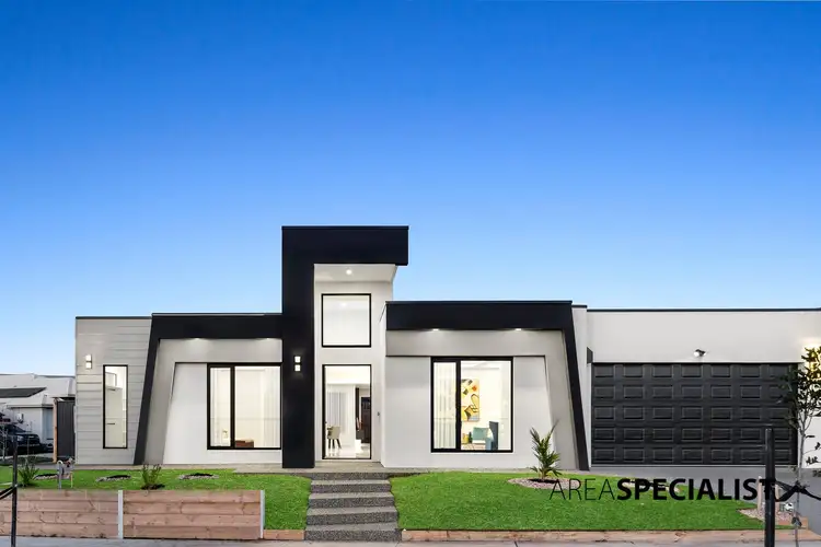 1 Solferino Road, Clyde North VIC 3978