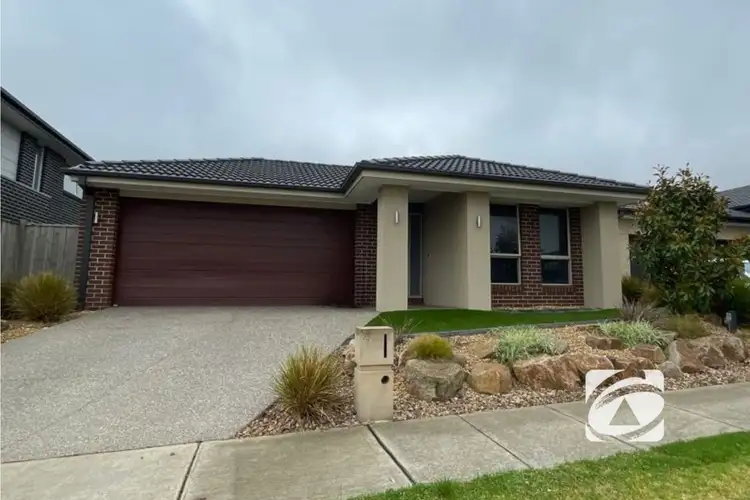 70 Swindale Way, Clyde North VIC 3978
