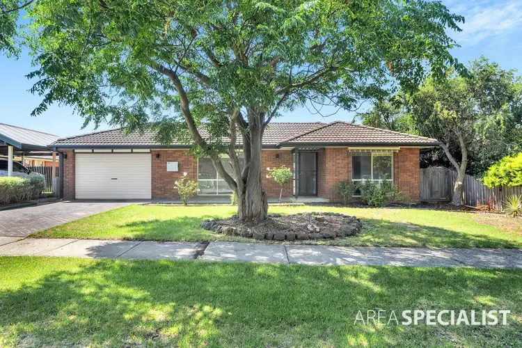 113 Waverley Park Drive, Cranbourne North VIC 3977