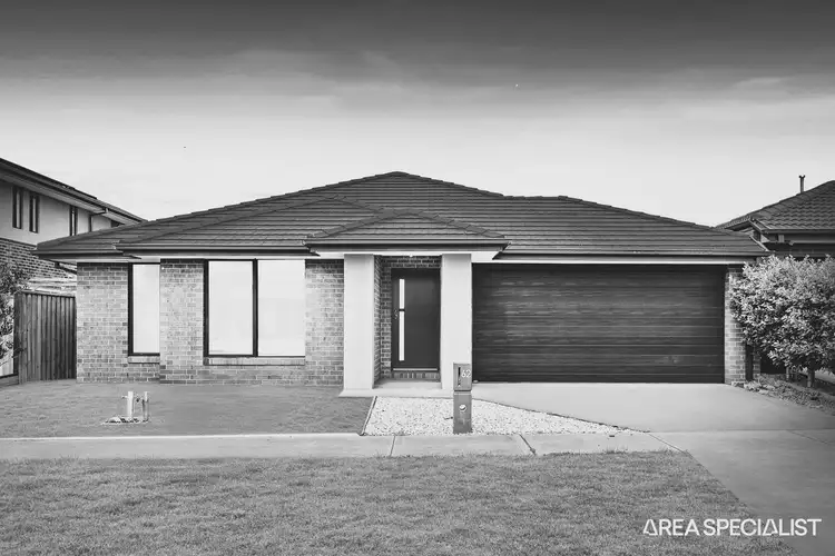 62 Bromley Circuit, Thornhill Park VIC 3335