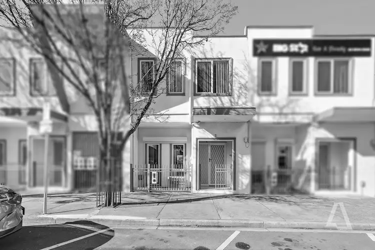 2 McArthur Avenue