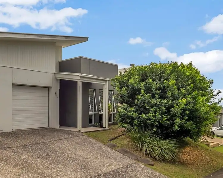 1/23 Catchlove Crescent, Augustine Heights QLD 4300