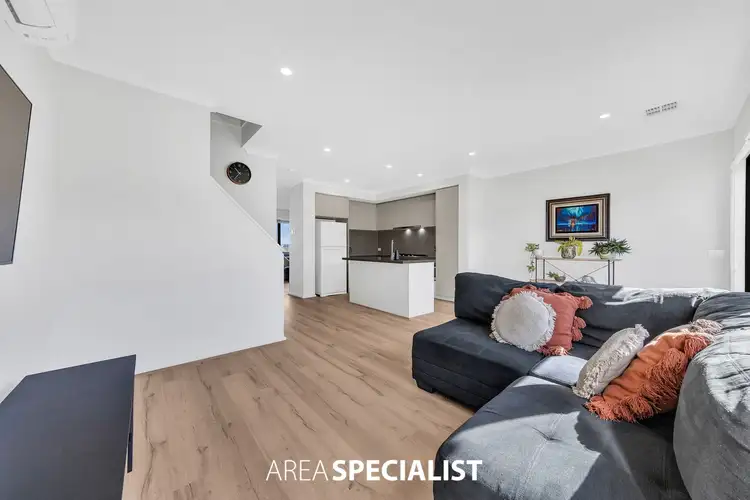 Fifth view of Homely house listing, 6 Gaolao Walk, Clyde North VIC 3978