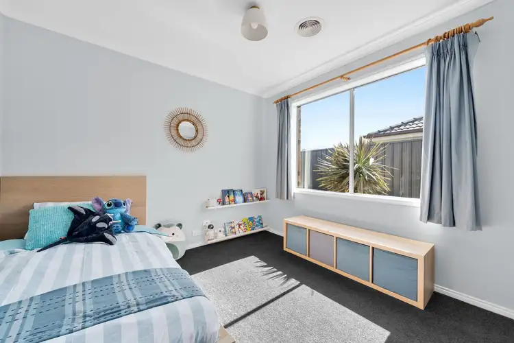 Sixth view of Homely house listing, 5 Camberwell Drive, Narre Warren VIC 3805