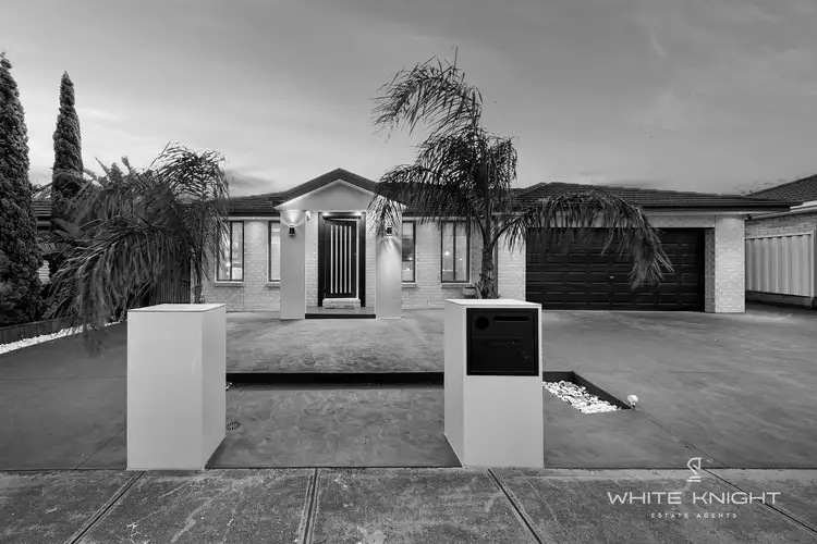 9 Cooks Way, Taylors Hill VIC 3037