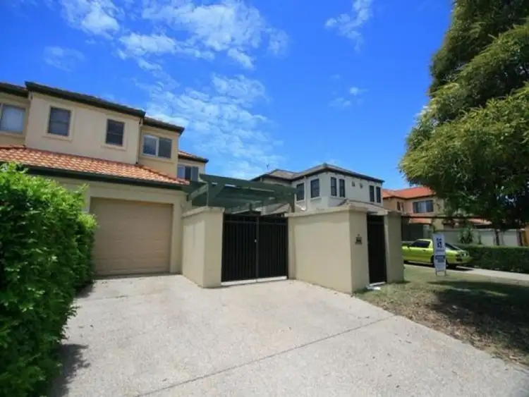 2/19 Mason Street, Southport QLD 4215