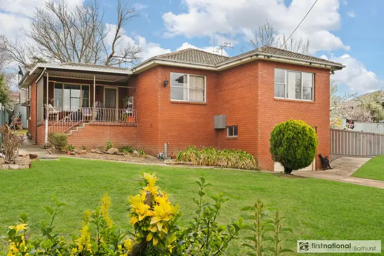 51 Macquarie Street, West Bathurst NSW 2795