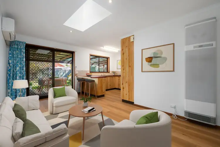 Second view of Homely house listing, 4 Sage Close, Chisholm ACT 2905