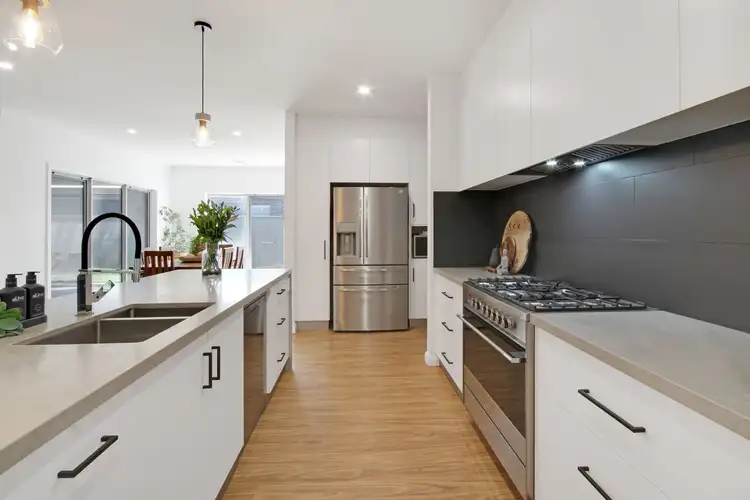 Second view of Homely house listing, 39 Stockton Drive, Horsham VIC 3400