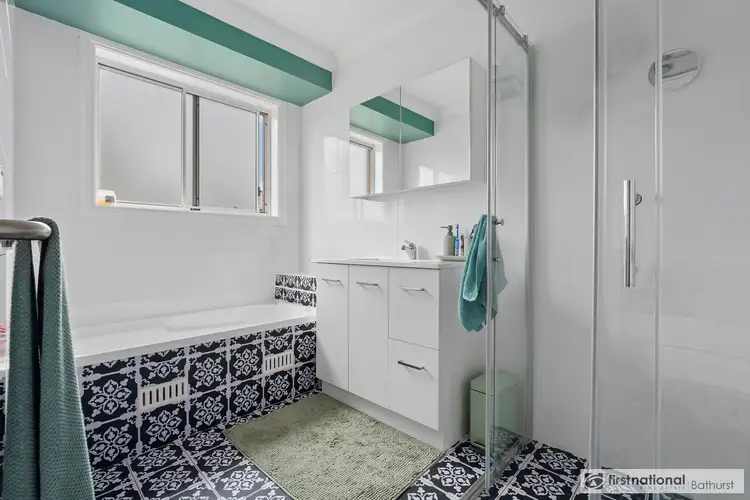 Fourth view of Homely house listing, 28 Rosemont Avenue, Kelso NSW 2795