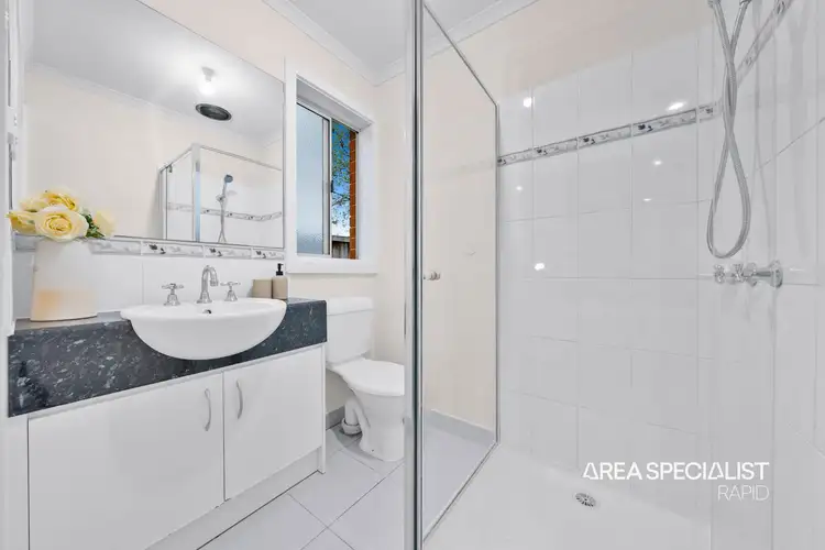 Sixth view of Homely house listing, 2 Alder Way, Cranbourne VIC 3977